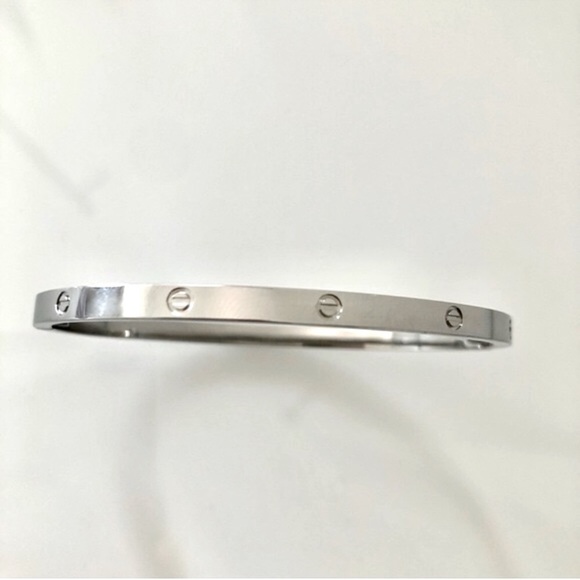 NEW Small Model Screw Cuff Bangle Love Bracelet with Screwdriver in Silver - Picture 5 of 14
